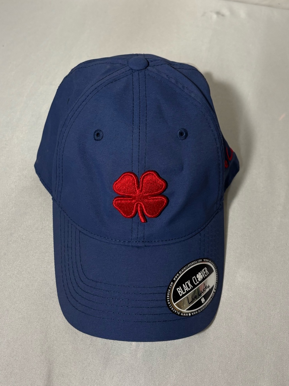 New men’s black clover brand baseball cap, #N1017